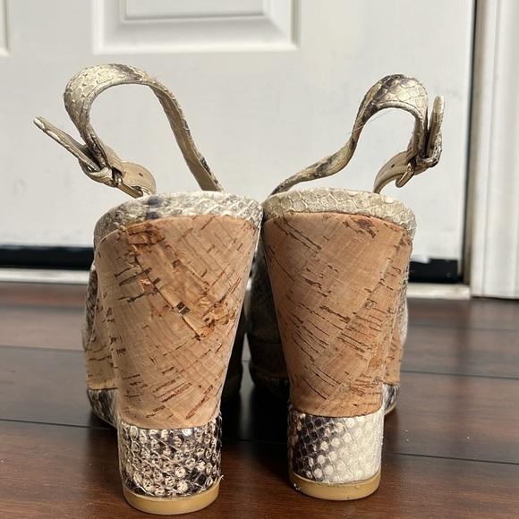 Stuart Weitzman Snake Embossed Leather Sling Back Wedge Heeled Sandals size 11 - Picture 8 of 13